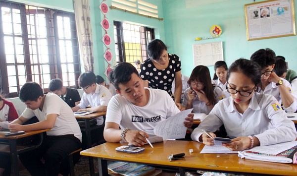 Sẵn sàng phương án điểm thi dự phòng vì mưa lũ Học sinh Lào Cai dự thi THPT quốc gia 2017