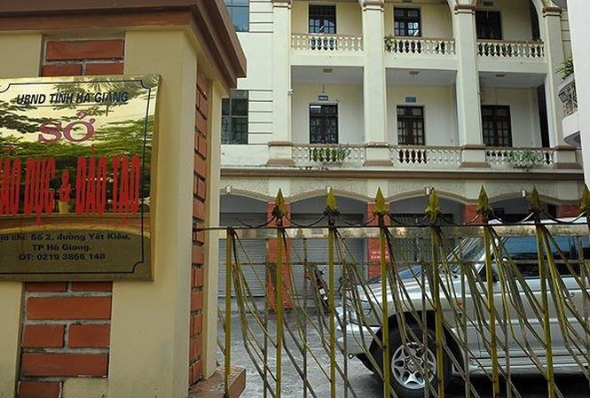Nghi vấn điểm thi ở Hà Giang: Thí sinh tự do có điểm cao 'gây sốc' Dư luận đang hướng sự quan tâm vào điểm thi tại Hà Gaing