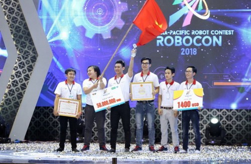Việt Nam đăng cai tổ chức ABU Robocon 2018 Hai đội của trường ĐH Lạc Hồng sẽ đại diện cho Việt Nam tham gia ABU Robocon 2018