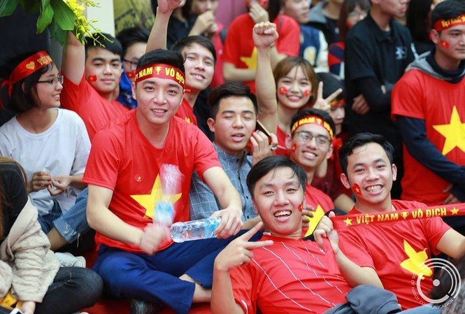 Cho sinh viên nghỉ học để tiếp lửa đội tuyển Olympic Việt Nam Cho sinh viên nghỉ học để tiếp lửa đội tuyển Olympic Việt Nam