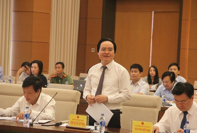 Những quyết sách mới cho kỳ thi THPT quốc gia 2019 Theoe Bộ trưởng Phùng Xuân Nhạ, thi THPT quốc gia 2019 sẽ có một số điều chỉnh phù hợp