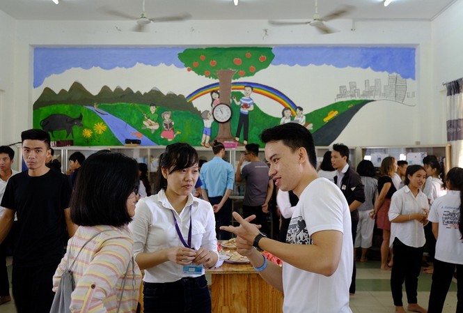 Tài trợ phòng Lab, khóa học cho sinh viên khó khăn miền Trung Các hoạt động giao lưu giúp sinh viên PNV phát triển kỹ năng mềm
