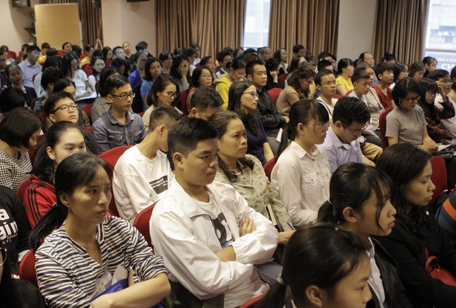 Tuyển sinh lớp 10 Hà Nội: Chắc kiến thức, học theo sơ đồ tư duy Đông đảo phụ huynh có con thi vào lớp 10 năm học 2019-2020 tham gia hội thảo “Cùng con chinh phục kỳ thi vào 10”