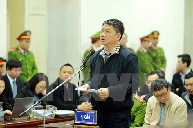 Ông Đinh La Thăng có cơ hội nào được 'tại ngoại'? Ông Đinh La Thăng nói lời sau cùng tại tòa sáng 17/1. Ảnh TTXVN.