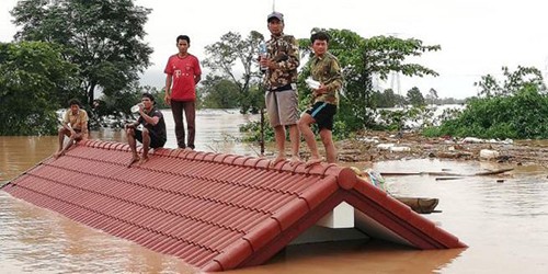 Mực nước sông Cửu Long tăng 10cm sau sự cố vỡ đập ở Lào Mực nước sông Cửu Long tăng 10cm sau sự cố vỡ đập ở Lào