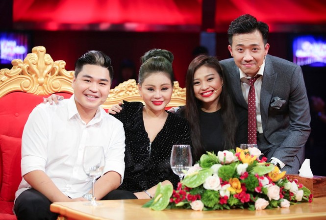 'Sau ánh hào quang' vẫn phát sóng trong khi Duy Phương chuẩn bị khởi kiện 'Sau ánh hào quang' vẫn phát sóng trong khi Duy Phương chuẩn bị khởi kiện