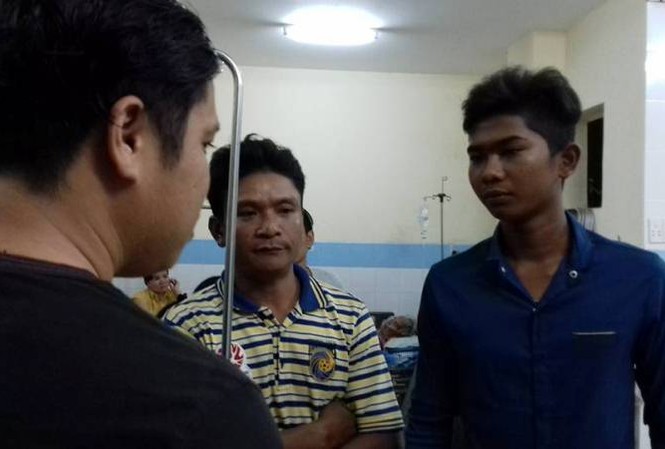 Người dân Côn Đảo góp tiền giúp nạn nhân bị ngộ độc cá nóc Người dân Côn Đảo góp tiền giúp nạn nhân bị ngộ độc cá nóc