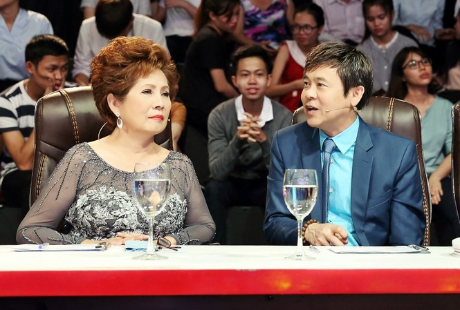 Cặp danh ca Phương Dung-Thái Châu đắt show dù ở tuổi 'thất thập' Cặp danh ca Phương Dung-Thái Châu đắt show dù ở tuổi 'thất thập'