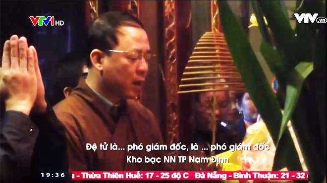 Lãnh đạo tỉnh Nam Định nói gì về công chức đi lễ chùa? Ảnh cắt từ clip của VTV