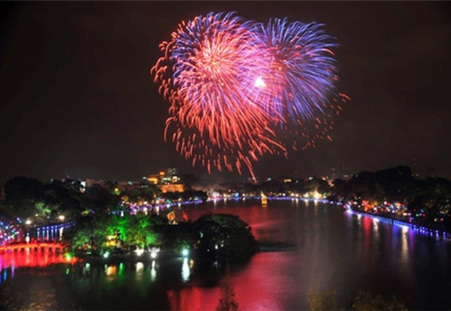 Hà Nội chuẩn bị bắn pháo hoa dịp Tết nguyên đán Mậu Tuất 2018 Hà Nội chuẩn bị bắn pháo hoa dịp Tết nguyên đán Mậu Tuất 2018