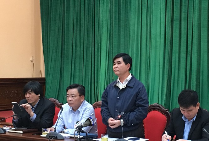 Xây dựng trái phép trên đất nông nghiệp tại nhiều quận, huyện Hà Nội Phó Giám đốc Sở Xây dựng Hà Nội Trần Việt Trung trả lời báo chí. Ảnh: Trường Phong