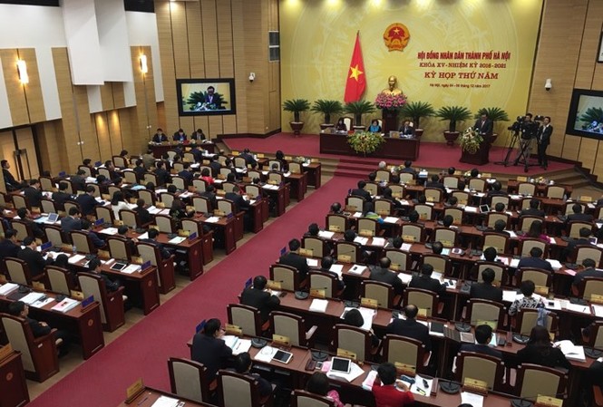 Khai mạc Kỳ họp thứ 5 HĐND thành phố Hà Nội Bí thư Thành ủy Hà Nội Hoàng Trung Hải phát biểu tại phiên khai mạc Kỳ họp thứ 5 HĐND thành phố