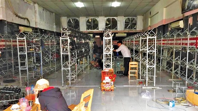 Thêm hàng ngàn máy đào Bitcoin nhập về TPHCM Gần 8.000 máy đào bitcoin nhập về TPHCM chỉ trong chưa đầy 1 tháng