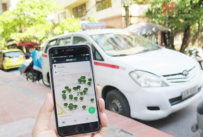 Grab bị tố tăng giá cước sau khi thâu tóm Uber Grab đang tăng giá cước lên tới 20-30%