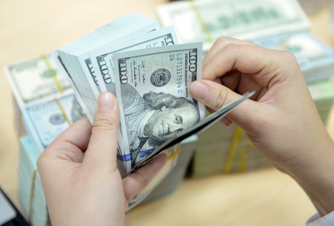 Tỷ giá USD bật tăng cao nhất từ đầu năm Tỷ giá USD bật tăng cao nhất năm qua