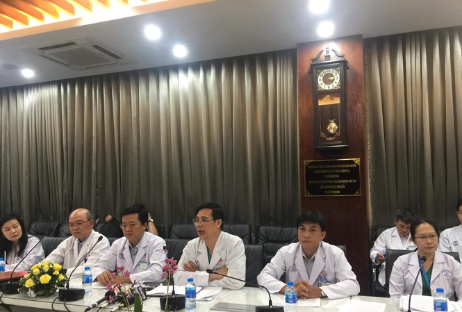 Bị tố tắc trách dẫn đến bệnh nhân chết, bệnh viện Chợ Rẫy nói gì? Bị tố tắc trách dẫn đến bệnh nhân chết, bệnh viện Chợ Rẫy nói gì?