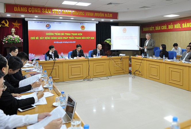 Sức khoẻ thanh niên Việt Nam hạn chế so với khu vực Chương trình có nhiều ý kiến trao đổi, kiến nghị xung quanh các vấn đề phát triển thanh niên Việt Nam (Ảnh: Xuân Tùng)