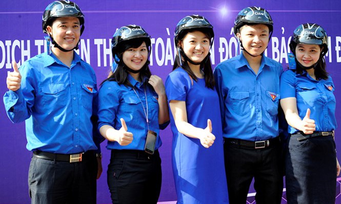Tặng 2.000 mũ bảo hiểm đạt chuẩn cho tân sinh viên Chiến dịch năm nay hướng tới đối tượng tân sinh viên (ảnh minh hoạ)