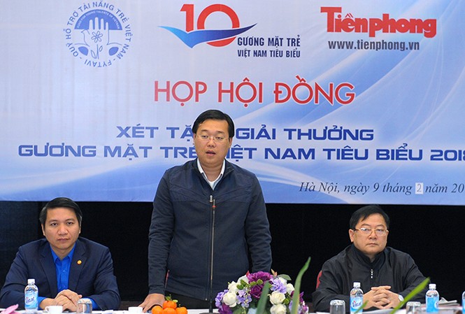 Họp xét chọn Giải thưởng Gương mặt trẻ Việt Nam tiêu biểu 2017 Hội đồng xét tặng Giải thưởng Gương mặt trẻ Việt Nam tiêu biểu năm 2017 họp lần thứ nhất