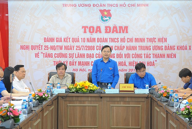 Hơn 1,2 triệu đoàn viên kết nạp Đảng Bí thư thường trực T.Ư Đoàn Nguyễn Anh Tuấn phát biểu tại toạ đàm