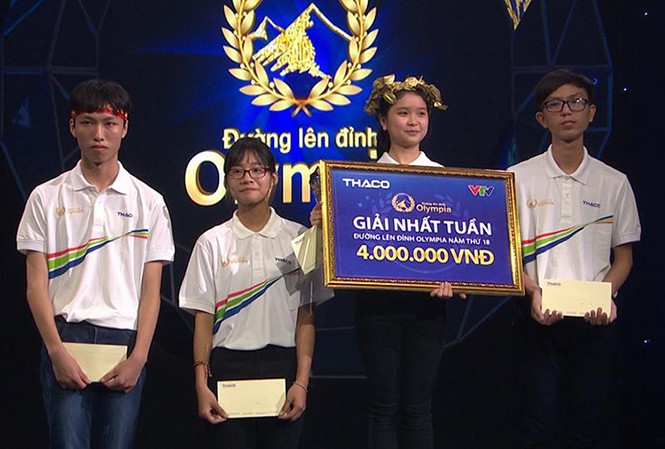 Đường lên đỉnh Olympia: Nghẹt thở ‘ú tim’ 5, 10, 15 Nữ sinh xứ Huế, Trần Thị Thủy Tiên soán ngôi dẫn đầu trong những phút cuối cùng của cuộc thi. Ảnh: FB VTV