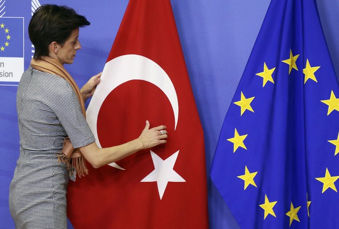EU và Thổ Nhĩ Kỳ đạt thỏa thuận trị giá hàng tỷ USD EU và Thổ Nhĩ Kỳ đạt thỏa thuận trị giá hàng tỷ USD