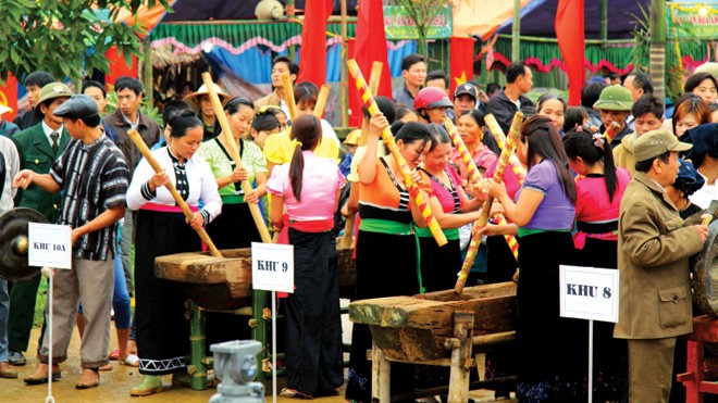 Lạc vào tiếng đuống Một cuộc thi diễn đuống
