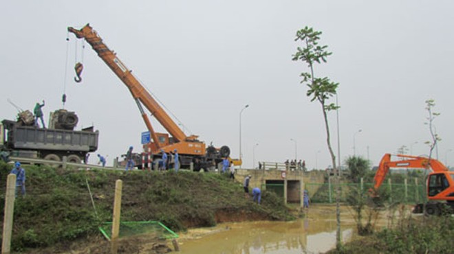 Bối rối tìm nguyên nhân 6 lần vỡ đường ống vẫn chưa rõ nguyên nhân. Ảnh: Ng. Tú