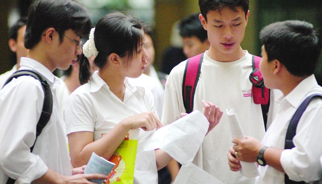 Kỳ thi THPT quốc gia:Nhiều nơi thích phương án I Học sinh Hà Nội trong kỳ thi tốt nghiệp THPT 2014. Ảnh: Hồng Vĩnh