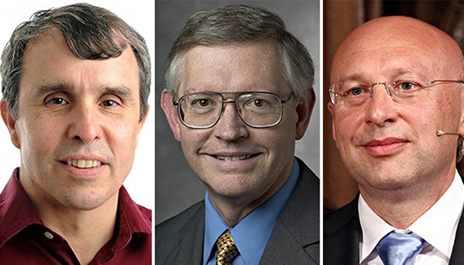 Ba chủ nhân siêu kính hiển vi nhận Nobel Hóa học Ba nhà khoa học chung nhau giải Nobel Hóa học 2014 (từ trái sang): Eric Betzig, William Moerner và Stefan Hell. Ảnh: The Guardian