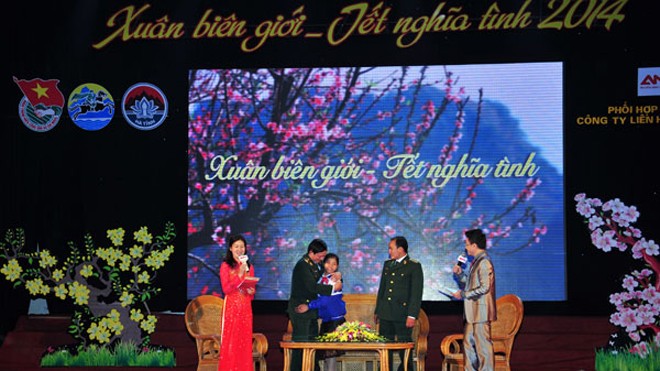 “Xuân biên giới - Tết nghĩa tình “Xuân biên giới - Tết nghĩa tình" đến sớm
