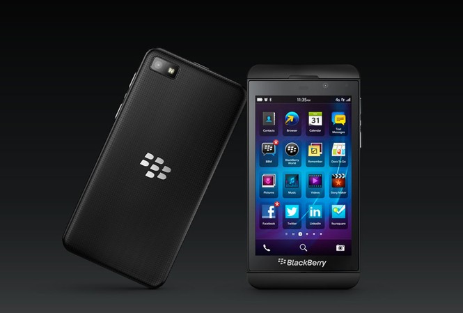 10 smartphone hạ giá mạnh nhất từ đầu 2014 BlackBerry Z10