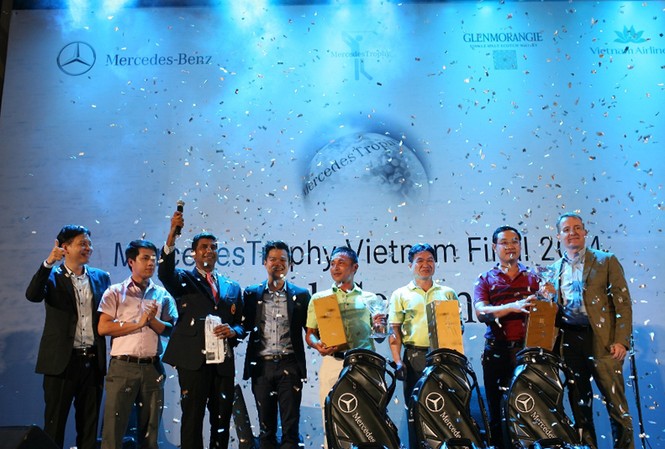 Ba tay golf Việt Nam thắng giải ba xe Mercedes Chân dung các nhà vô địch miền Bắc
