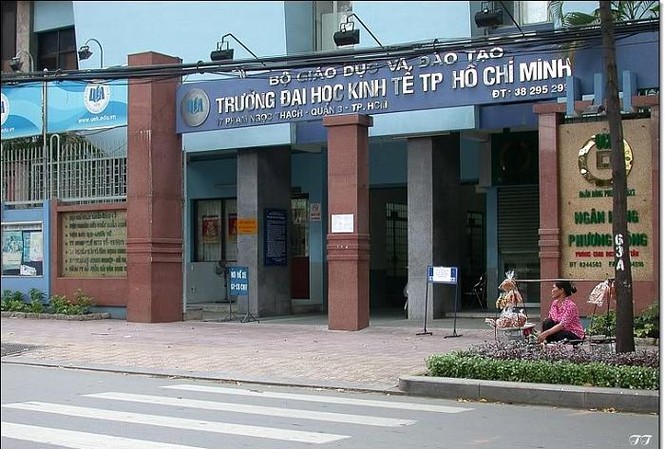 ĐH Kinh tế TPHCM có 6 thủ khoa đạt 27,5 điểm ĐH Kinh tế TPHCM có 6 thủ khoa đạt 27,5 điểm