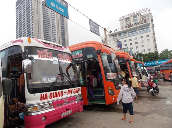 15 doanh nghiệp Hà Nội giảm giá cước vận tải 15 doanh nghiệp Hà Nội giảm giá cước vận tải