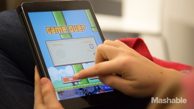 'Fan' đe dọa lấy mạng cha đẻ trò chơi Flappy Bird 'Fan' đe dọa lấy mạng cha đẻ trò chơi Flappy Bird