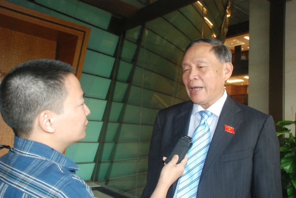 Đại biểu Quốc hội vạch trần mưu đồ của Trung Quốc ở biển Đông Đại biểu Quốc hội, Thượng tướng Nguyễn Văn Rinh. Ảnh Dũng Nguyễn