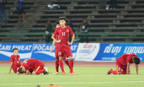 Thua đậm Iran, U16 Việt Nam vỡ mộng dự World Cup Việt Nam dừng bước tại tứ kết giải U16 châu Á. Ảnh: Vnexpress