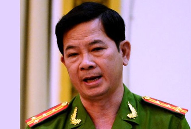 Cách hết chức vụ Đảng với nguyên Trưởng Công an huyện Bình Chánh Ông Nguyễn Văn Quý, Bí thư Đảng uỷ, nguyên trưởng công an huyện Bình Chánh.