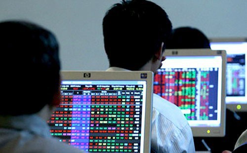Nhà đầu tư mua hơn 2.190 tỷ đồng cổ phiếu TPBank là ai? Với giá chào bán 25.000 đồng/cổ phiếu, TPBank đã thu về hơn 2.190 tỷ đồng từ đợt chào bán cổ phiếu riêng lẻ.