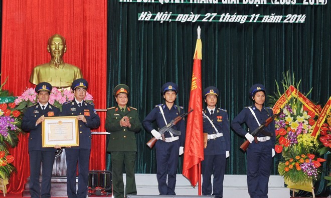 Cảnh sát biển đón nhận Huân chương Bảo vệ Tổ quốc Cảnh sát biển đón nhận Huân chương Bảo vệ Tổ quốc