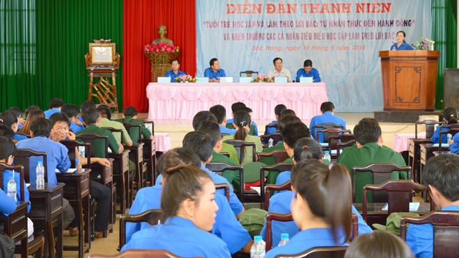 Sóc Trăng: Nhiều hoạt động kỷ niệm ngày sinh nhật Bác Sóc Trăng: Nhiều hoạt động kỷ niệm ngày sinh nhật Bác