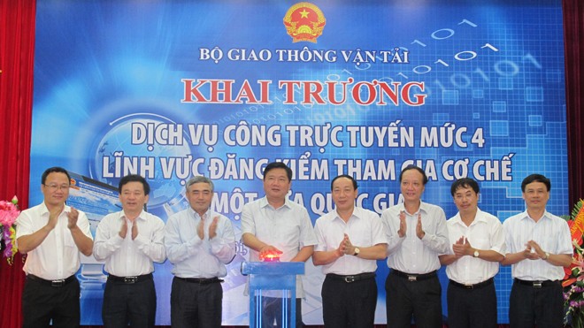 Công bố thủ tục nhập khẩu ô tô trực tuyến Công bố thủ tục nhập khẩu ô tô trực tuyến