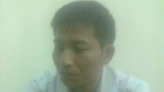 Bị giữ xe, côn đồ dùng tảng bê tông 4 cân đánh công an Đối tượng Trần Văn Cừ. Ảnh: Kim Chung