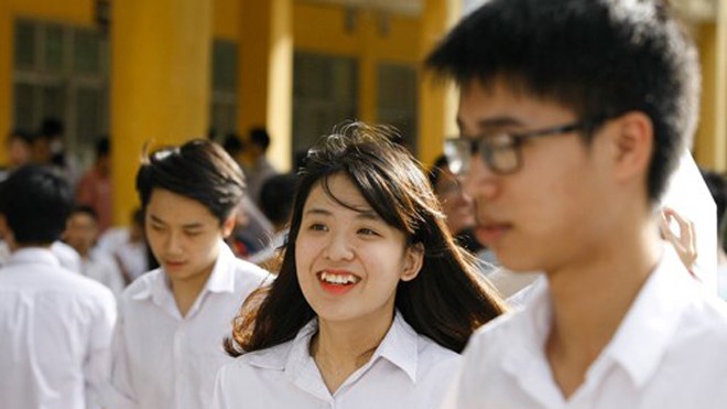 ĐH Sư phạm Hà Nội nhận hồ sơ xét tuyển từ 16 điểm Thí sinh dự thi Kỳ thi THPT Quốc gia 2016. Ảnh: Như Ý