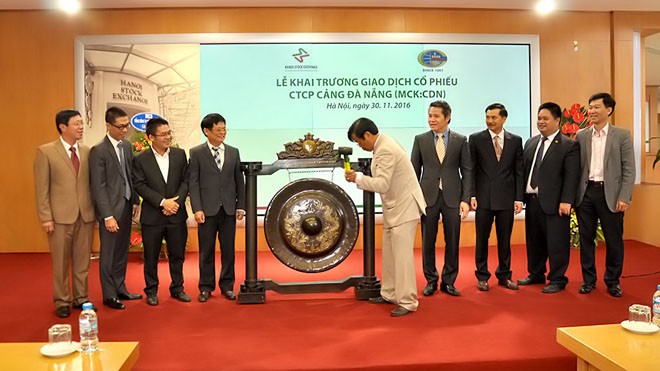Cảng Đà Nẵng chính thức giao dịch trên sàn chứng khoán Cảng Đà Nẵng chính thức giao dịch trên sàn chứng khoán