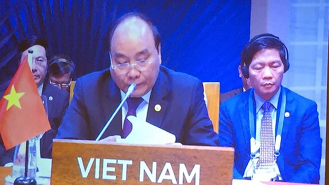 ASEAN đặt mục tiêu đẩy mạnh đoàn kết Thủ tướng Nguyễn Xuân Phúc phât biểu tại hội nghị