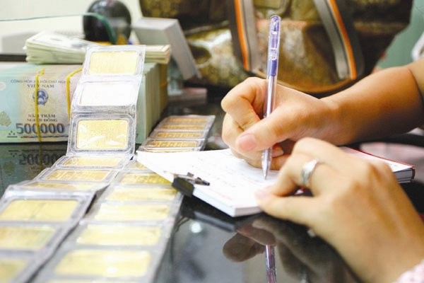Chuyên gia tài chính: Ngân hàng cho vay như “tiệm cầm đồ” Chuyên gia tài chính: Ngân hàng cho vay như “tiệm cầm đồ”
