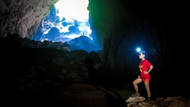 Cô gái vừa được Forbes Vietnam vinh danh thích được gọi là “Cavegirl“ Lê Nguyễn Thiên Hương là người sáng lập, điều phối Hành động vì Sơn Đòong (#SaveSonDoong)