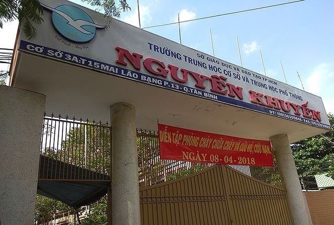 Tin hot giáo dục: Nam sinh tự tử vì áp lực không dẫn đầu học tập Tin hot giáo dục: Nam sinh tự tử vì áp lực không dẫn đầu học tập